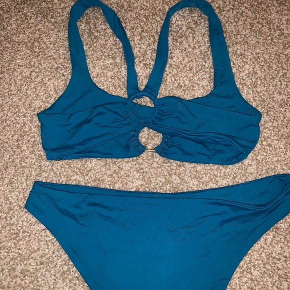 L*space Bikini - Picture 8 of 8